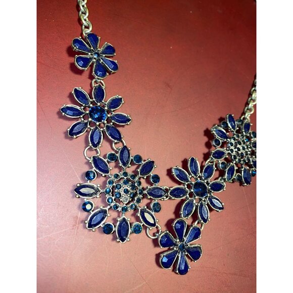 Bib Blue Floral Flowers Statement Necklace Art Deco Design Lobster  Adjustable - Picture 10 of 14